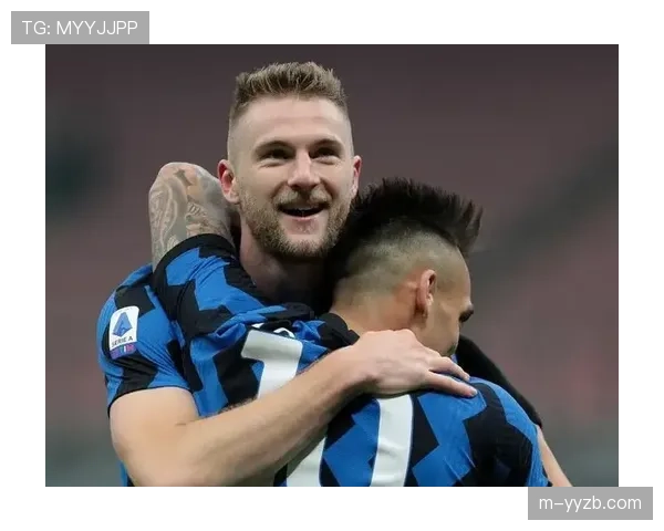 速报:罗马客场2-2战平亚特兰大,双方对攻战至最后一刻 速报:罗马客场2-2战平亚特兰大,双方对攻战至最后一刻